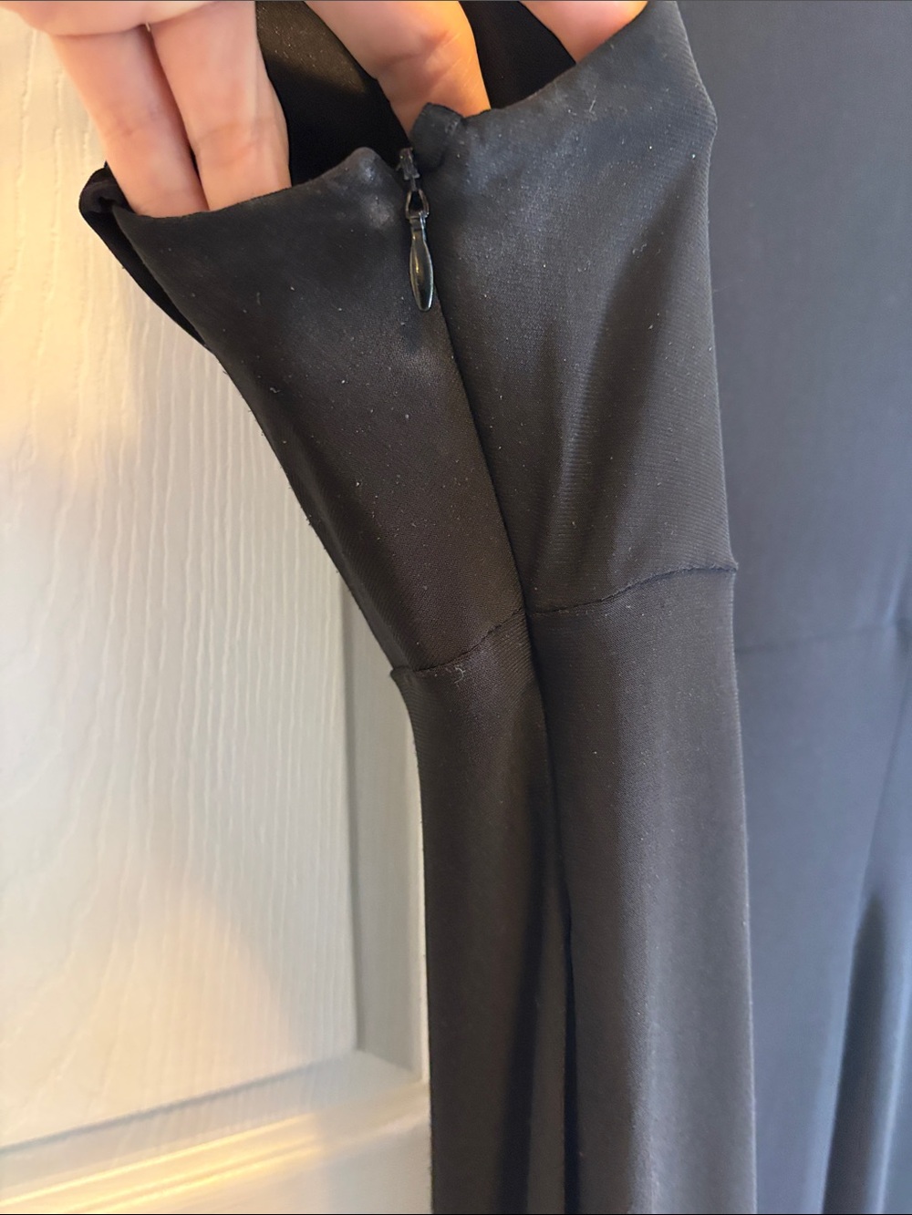 Jones New York Black Sleeveless Surplice V-Neck Pleated Midi Dress Size 8 - Picture 8 of 8